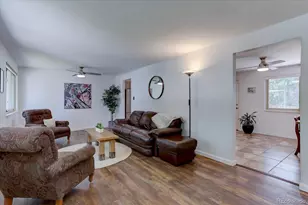 1213 S Holland Ct, Lakewood, CO 80232 - Photo 8