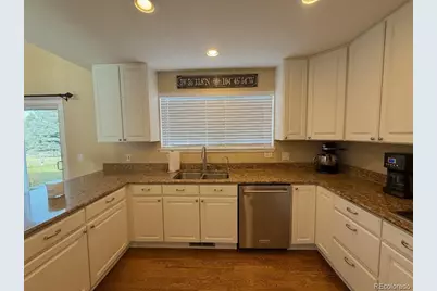 17705 E Oakwood Lane, Aurora, CO 80016 - Photo 12