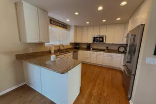 17705 E Oakwood Ln, Aurora, CO 80016 - Photo 6