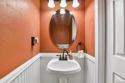 4502 S Pagosa Circle, Aurora, CO 80015 - Photo 14