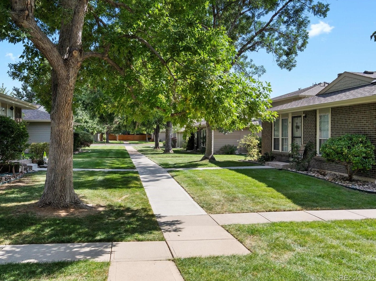 1250 Monaco Pkwy, Denver, CO 80224-2841
