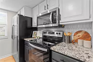 1034 W Peakview Cir, Littleton, CO 80120 - Photo 18