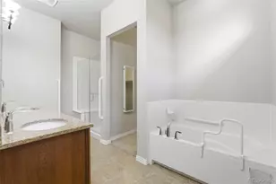 8262 E 55th Pl, Denver, CO 80238 - Photo 20