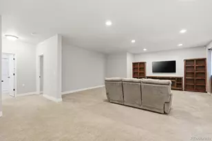 8262 E 55th Pl, Denver, CO 80238 - Photo 30