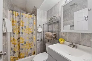 1869 Fraser Ct, Aurora, CO 80011 - Photo 28