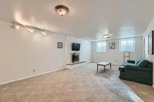 3643 E Lake Dr, Centennial, CO 80121 - Photo 20