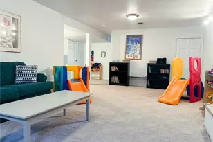 3643 E Lake Dr, Centennial, CO 80121 - Photo 22