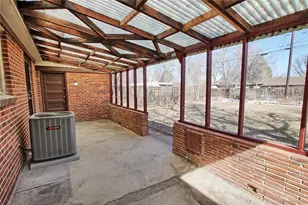 2840 Holly St, Denver, CO 80207 - Photo 4