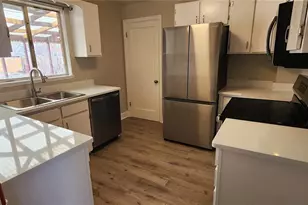 2840 Holly St, Denver, CO 80207 - Photo 8