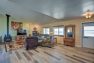 8608 Ranch Rd, Hartsel, CO 80449 - Photo 18