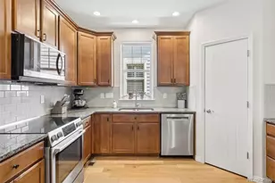 8241 E 55th Ave, Denver, CO 80238 - Photo 16