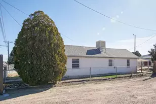 2604 E 6th St, Pueblo, CO 81001 - Photo 4