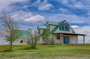 45634 Sun Country Dr, Elizabeth, CO 80107 - Photo 2
