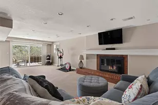 7109 S Poplar Ln, Centennial, CO 80112 - Photo 20
