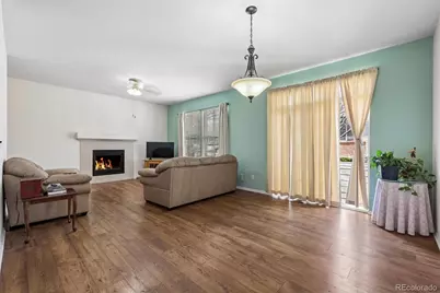 847 S Evanston Circle, Aurora, CO 80012 - Photo 8