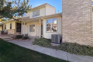 2064 S Xenia Way, Denver, CO 80231 - Photo 32