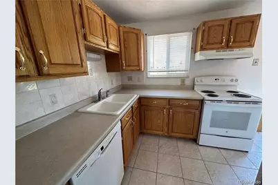 3062 S Florence Court, Denver, CO 80231 - Photo 6