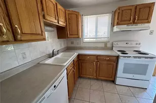 3062 S Florence Ct, Denver, CO 80231 - Photo 6