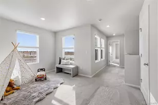 5422 N Denali Blvd, Aurora, CO 80019 - Photo 14