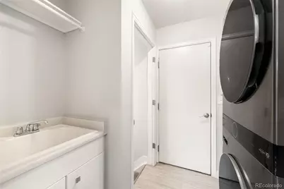 5692 E Nichols Place, Englewood, CO 80112 - Photo 16