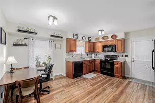 16102 E Radcliff Pl, Aurora, CO 80015 - Photo 14