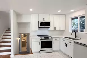 7195 E Louisiana Ave, Denver, CO 80224 - Photo 8