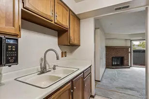 14465 E 1st Dr, Aurora, CO 80011 - Photo 10