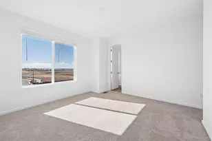 24101 E 30th Pl, Aurora, CO 80019 - Photo 12