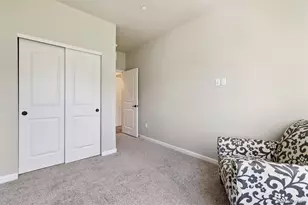 6153 N Ceylon St, Denver, CO 80249 - Photo 18