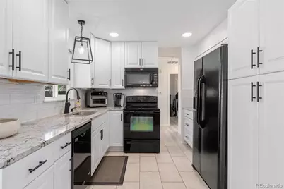 228 Birch Avenue, Castle Rock, CO 80104 - Photo 8