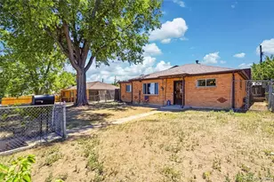 9411 Lilly Ct, Thornton, CO 80229 - Photo 2