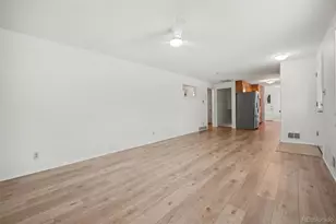 6644 S Penrose Ct, Centennial, CO 80121 - Photo 4