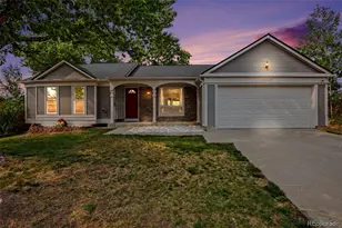 21623 E Powers Circle, Aurora, CO 80015 - Photo 2