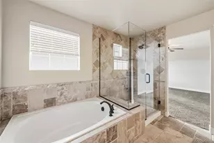 9763 W Hinsdale Ln, Littleton, CO 80128 - Photo 18