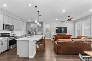 1954 Canyonpoint Ln, Castle Pines, CO 80108 - Photo 2