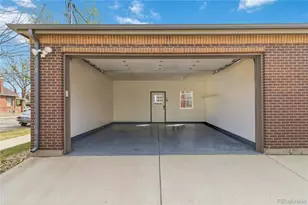 1901 S Logan St, Denver, CO 80210 - Photo 40