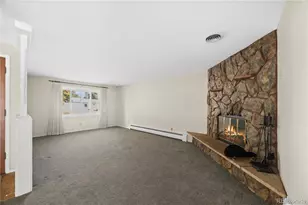 1043 Geneva St, Aurora, CO 80010 - Photo 6