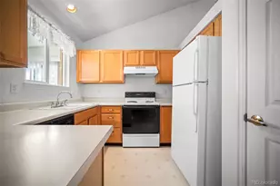 2871 Elaine Dr, Broomfield, CO 80020 - Photo 4
