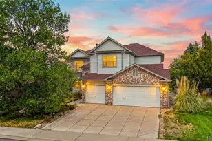 1395 Peninsula Cir, Castle Rock, CO 80104 - Photo 2