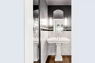 1625 Larimer Street #1705, Denver, CO 80202 - Photo 24