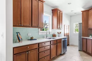 649 S Ogden St, Denver, CO 80209 - Photo 12