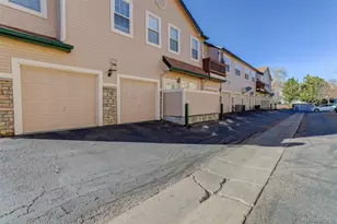 3993 S Dillon Way, Aurora, CO 80014 - Photo 32