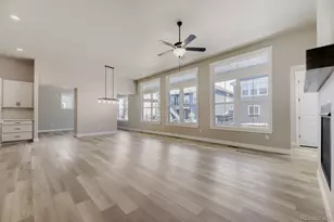 21831 E Tansy Pl, Aurora, CO 80016 - Photo 2