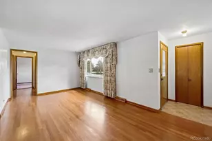 8281 Bluebell Way, Denver, CO 80221 - Photo 4