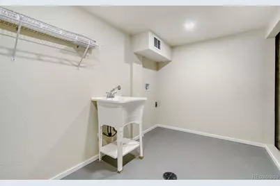 343 Galena Street, Aurora, CO 80010 - Photo 18