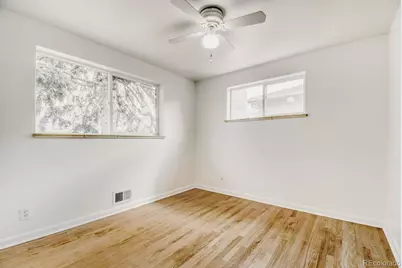 343 Galena Street, Aurora, CO 80010 - Photo 8