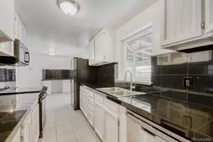 343 Galena St, Aurora, CO 80010 - Photo 6