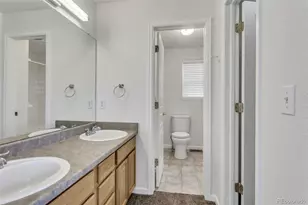 16901 E Warren Pl, Aurora, CO 80013 - Photo 20