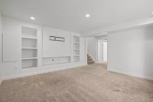 20228 Andrews Pl, Denver, CO 80249 - Photo 24
