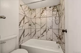 2150 S Vaughn Way, Aurora, CO 80014 - Photo 20